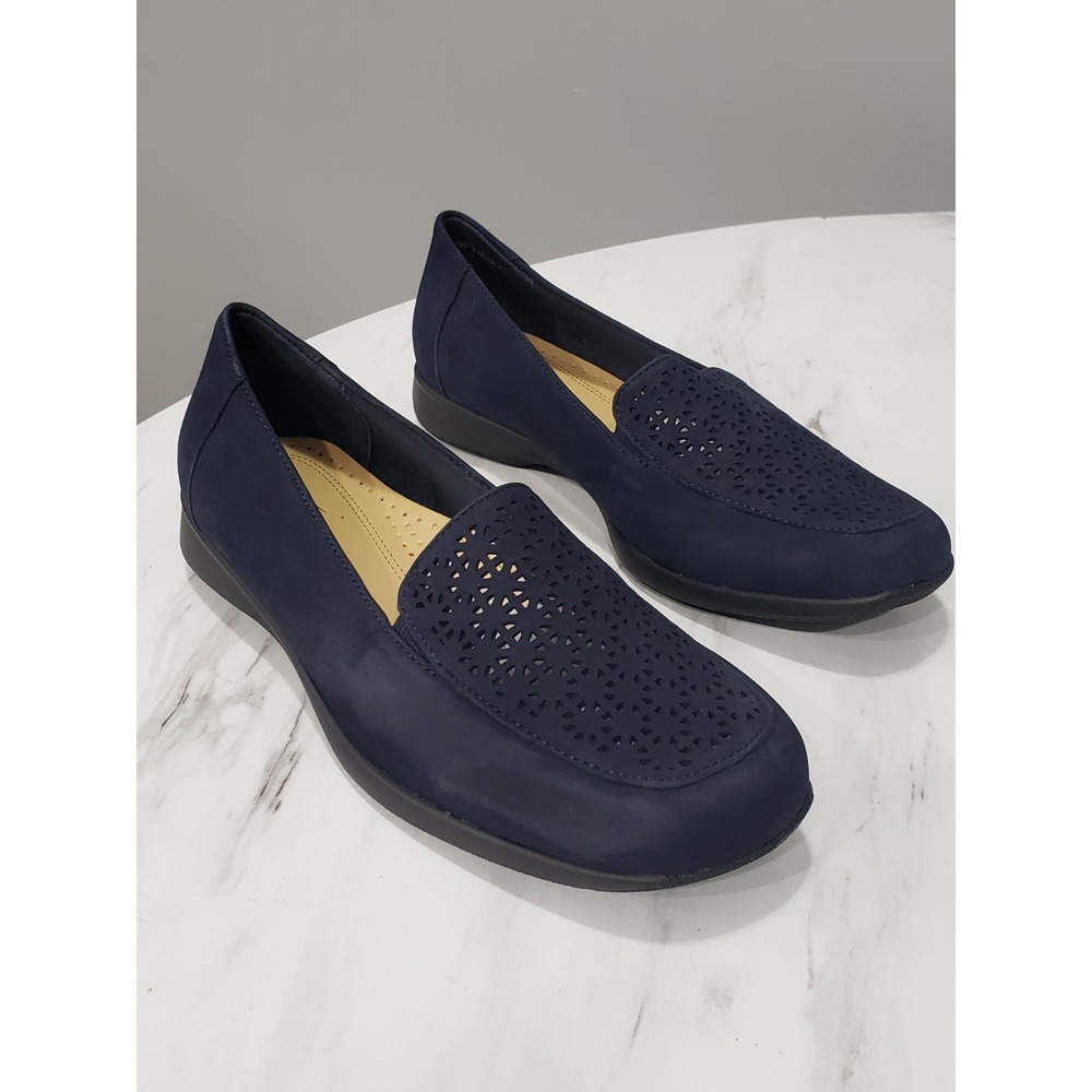 NEW NO BOX SIZE 6 WIDE Trotters Jenn Leather Slip On Loafers Flats NAVY BLUE
